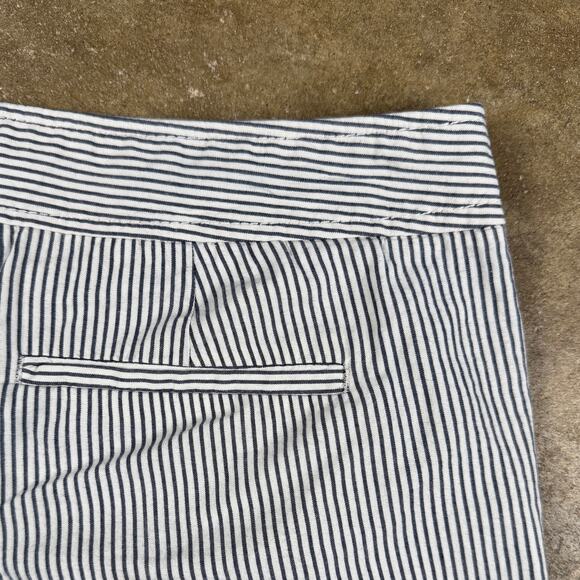 J.Crew Women’s Size‎ 8 Striped 100% Cotton Shorts Nautical Summer - Picture 5 of 10